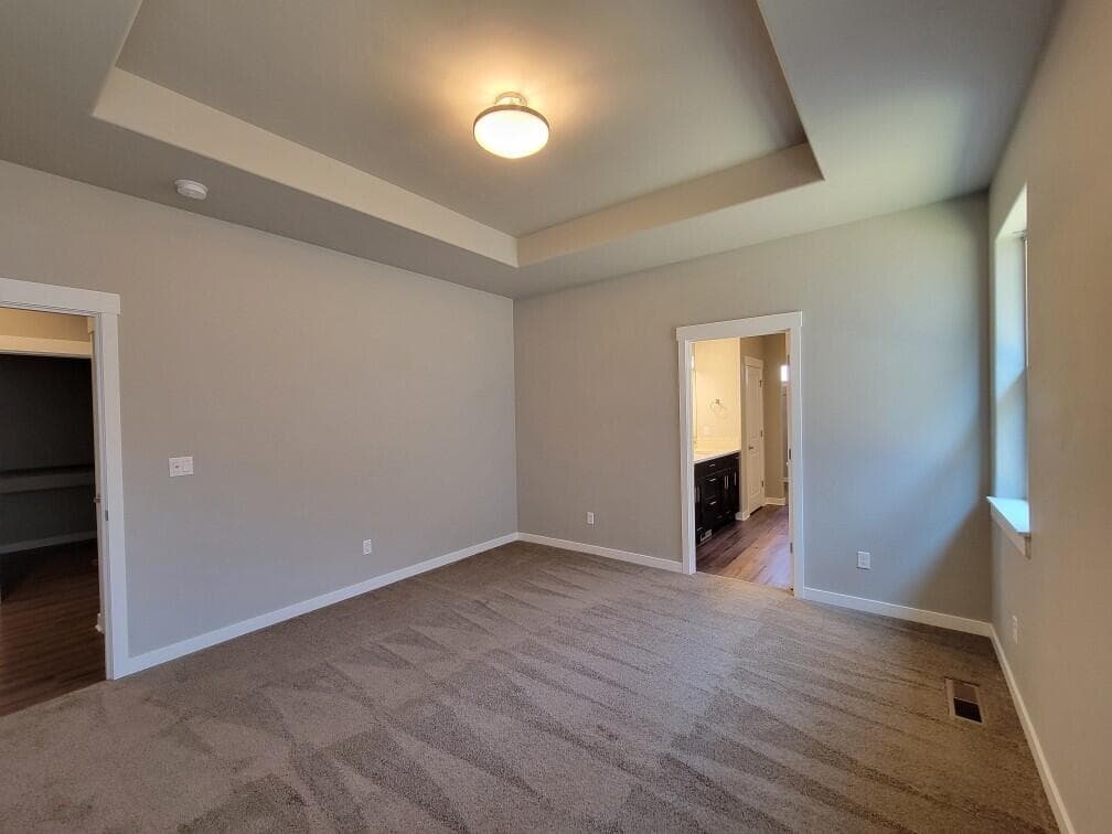 Photo of 1362 NE Wilshire Drive 15 of 28