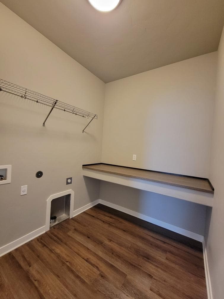Photo of 1362 NE Wilshire Drive 20 of 28