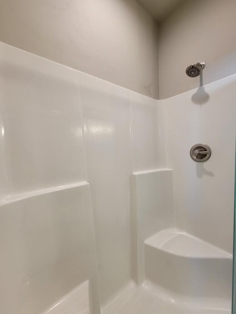 Photo of 1362 NE Wilshire Drive 21 of 28
