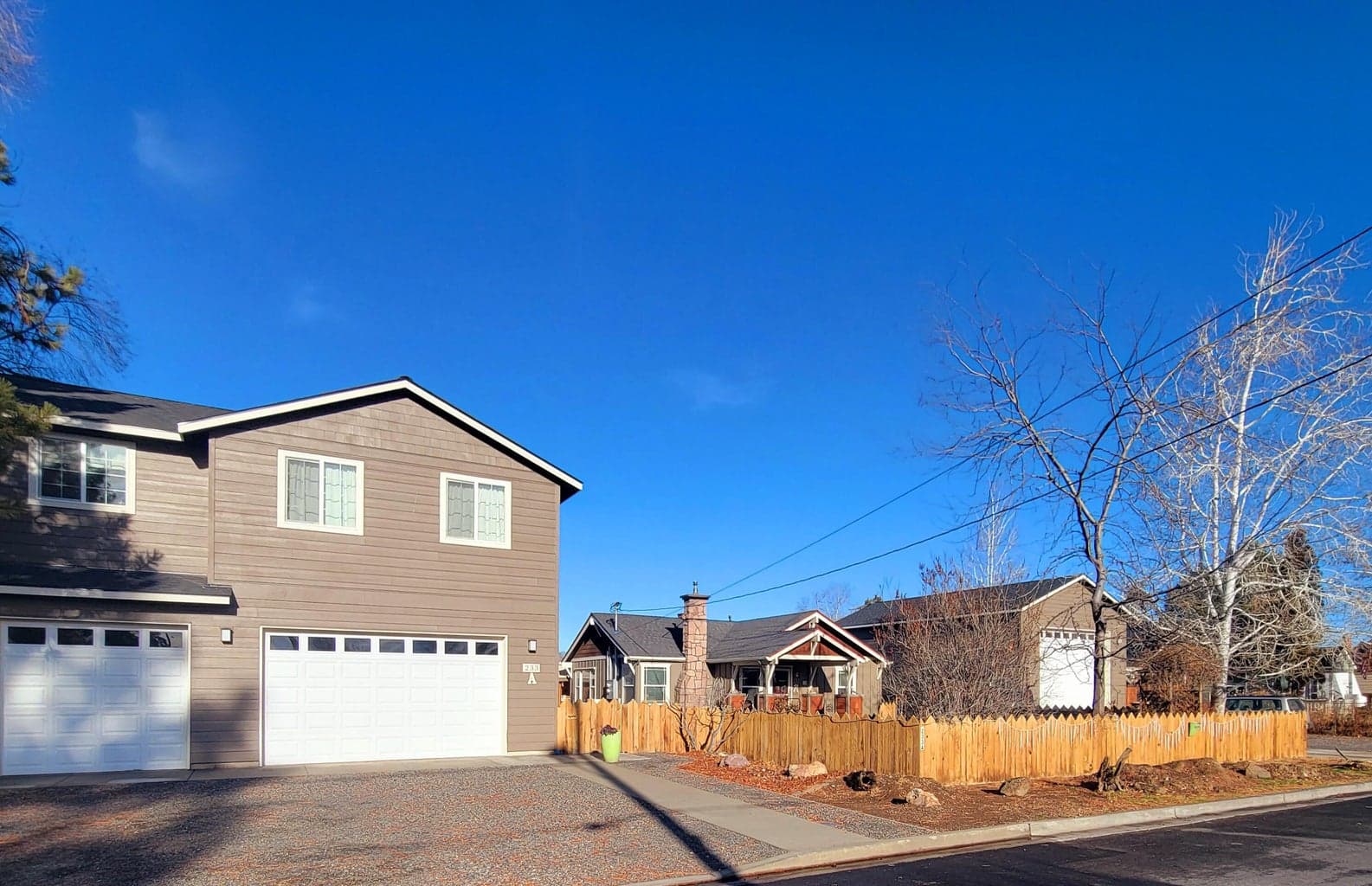 Large parcel with all units on the same lot