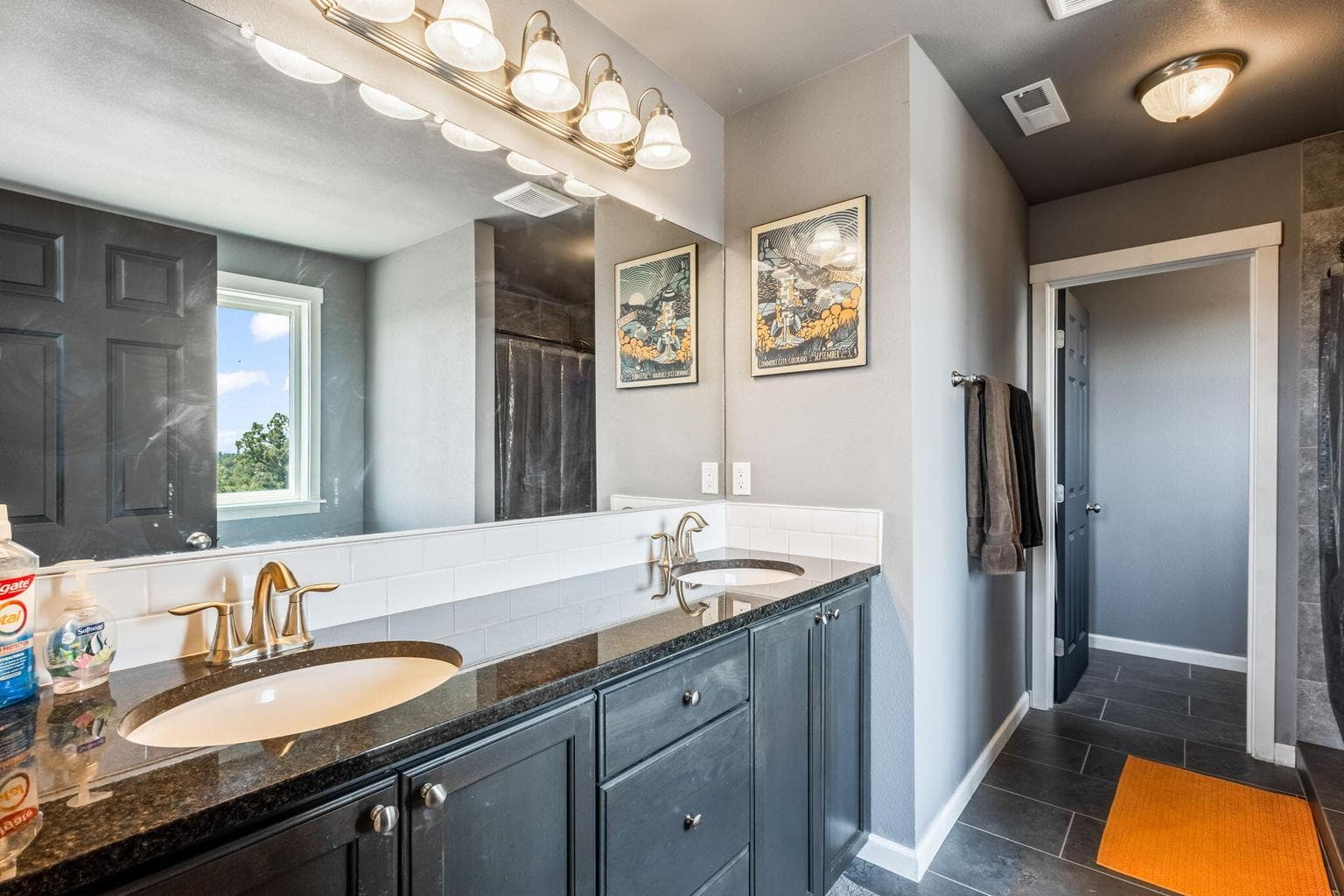 Photo of 5105 SE Sunny Sage Way 16 of 38