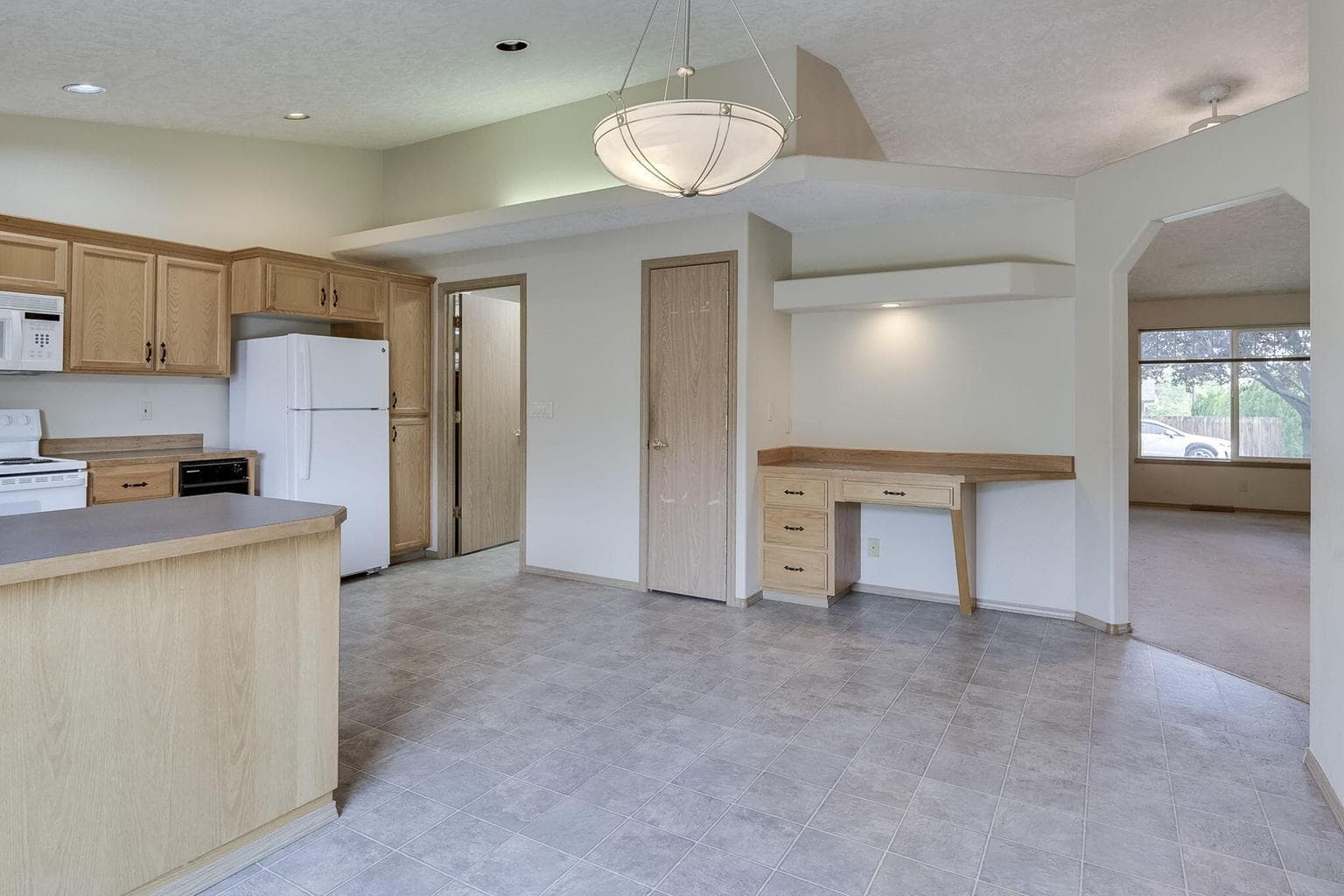 Photo of 2824 SW Salmon Avenue 7 of 24