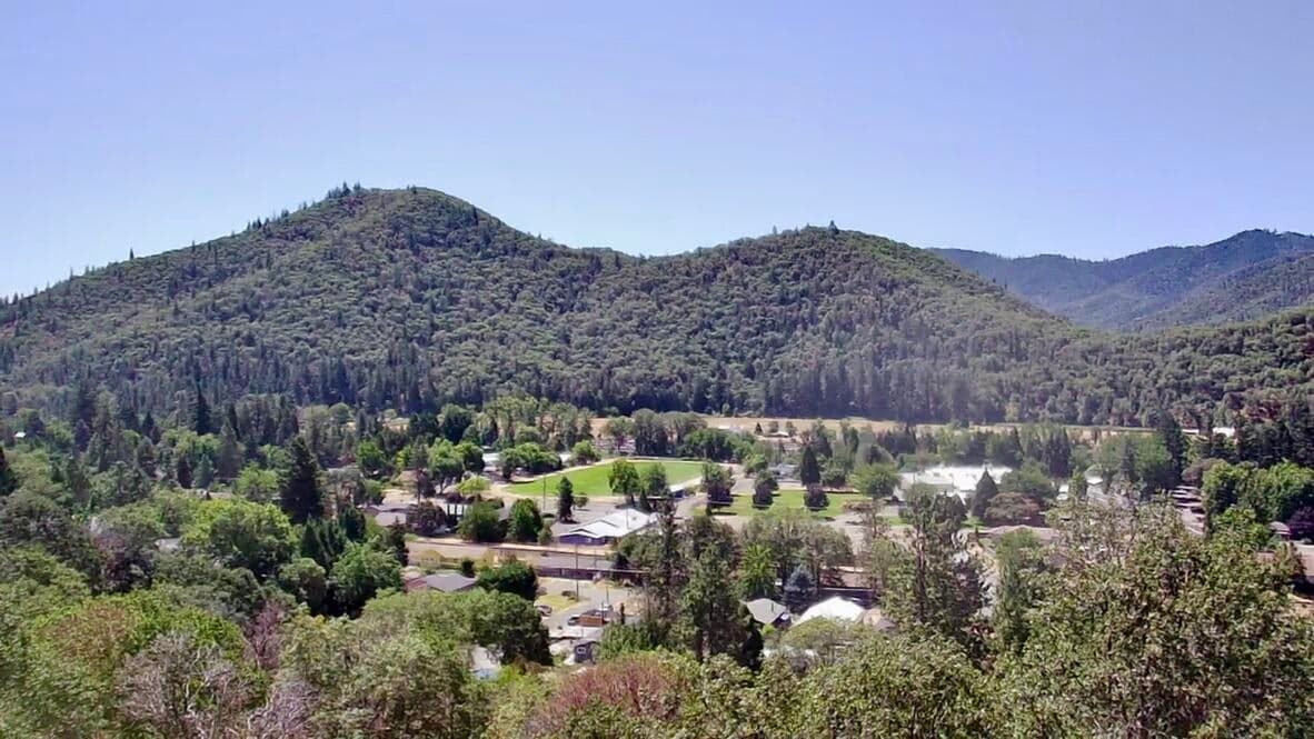 Photo of 1400 7th 5 of 14