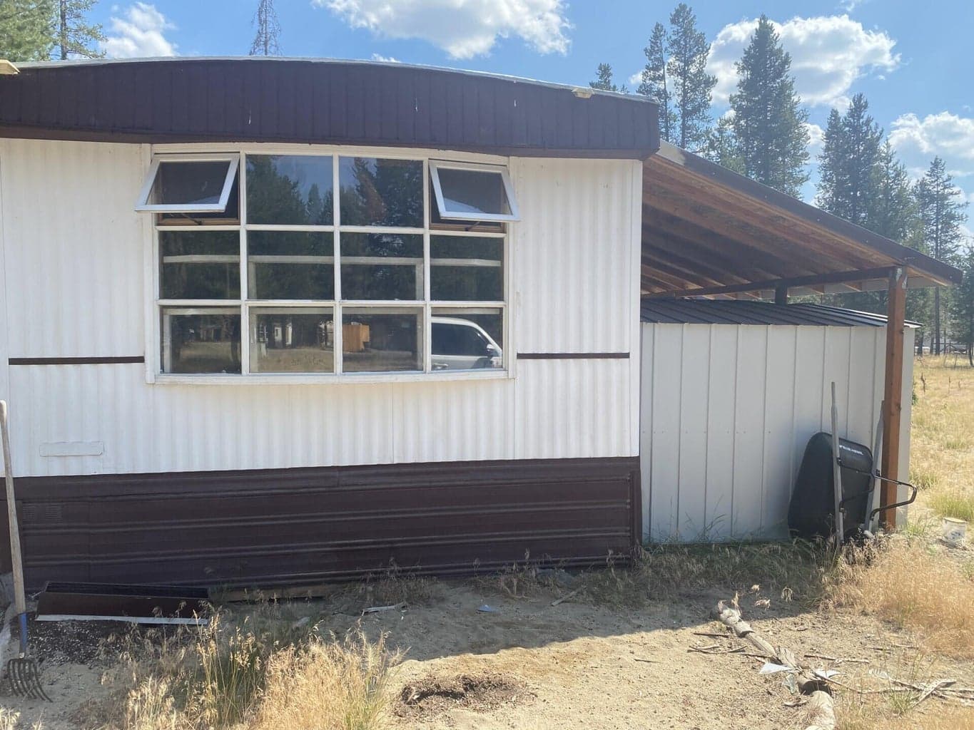 Photo of 12528 Alderwood Drive 3 of 34