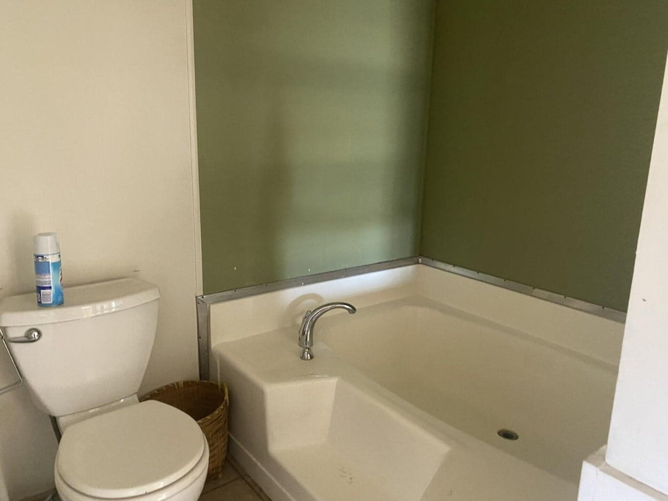 Photo of 12528 Alderwood Drive 25 of 34