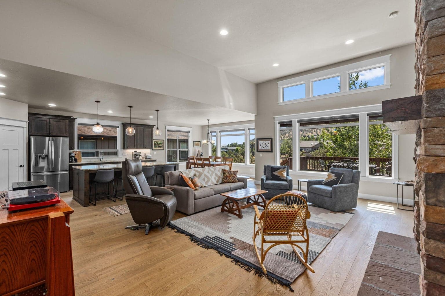 Photo of 430 Vista Rim Drive 13 of 51