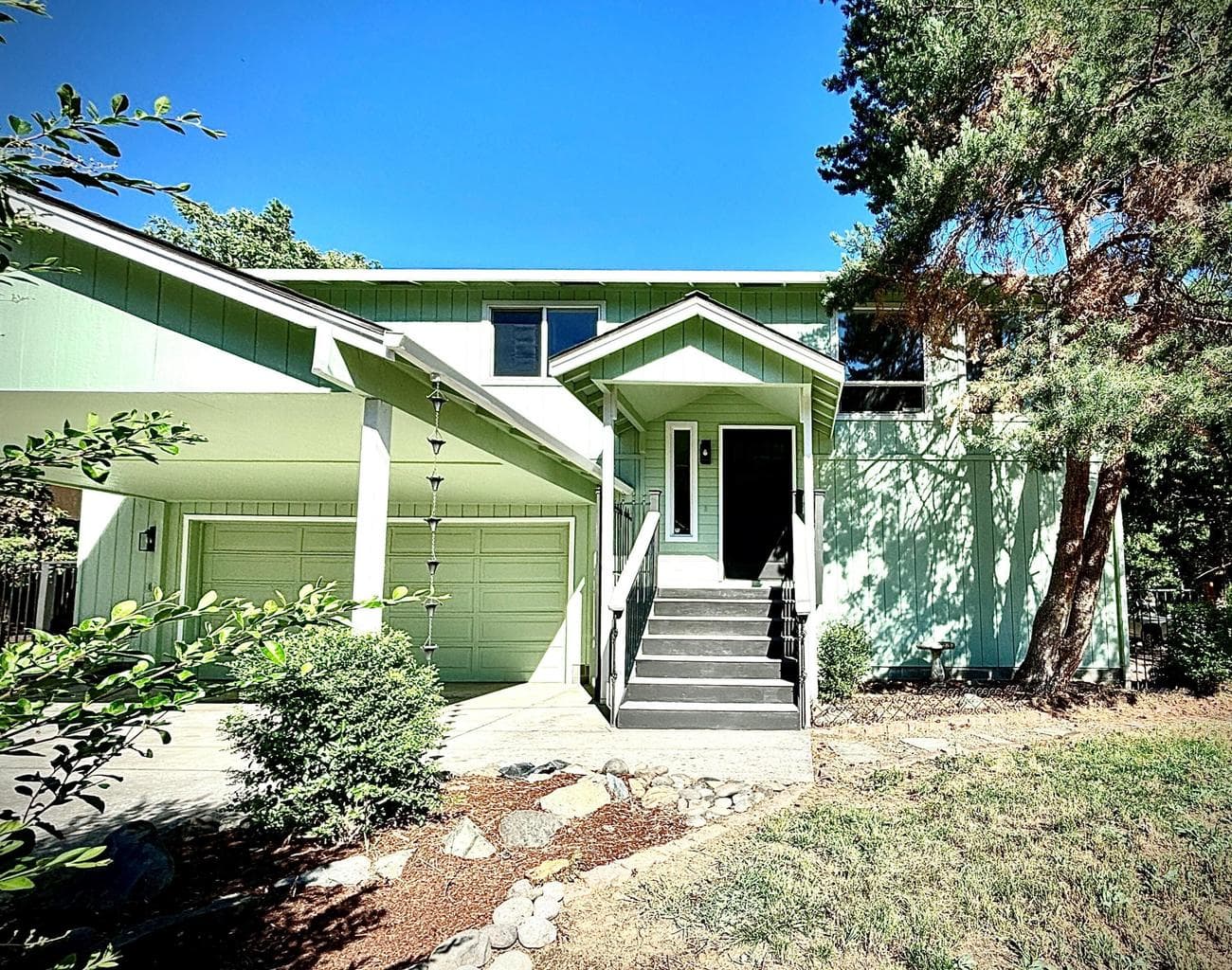 425 Kellogg, Gold Hill, 97525