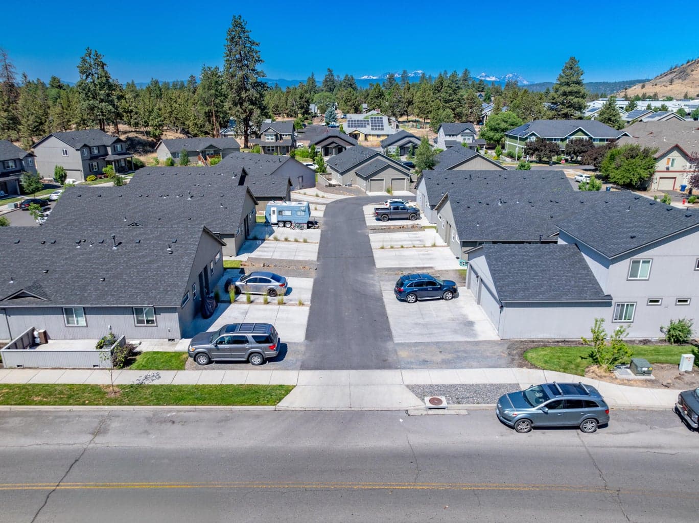 Photo of 62016 NE Nates Place 4 of 13