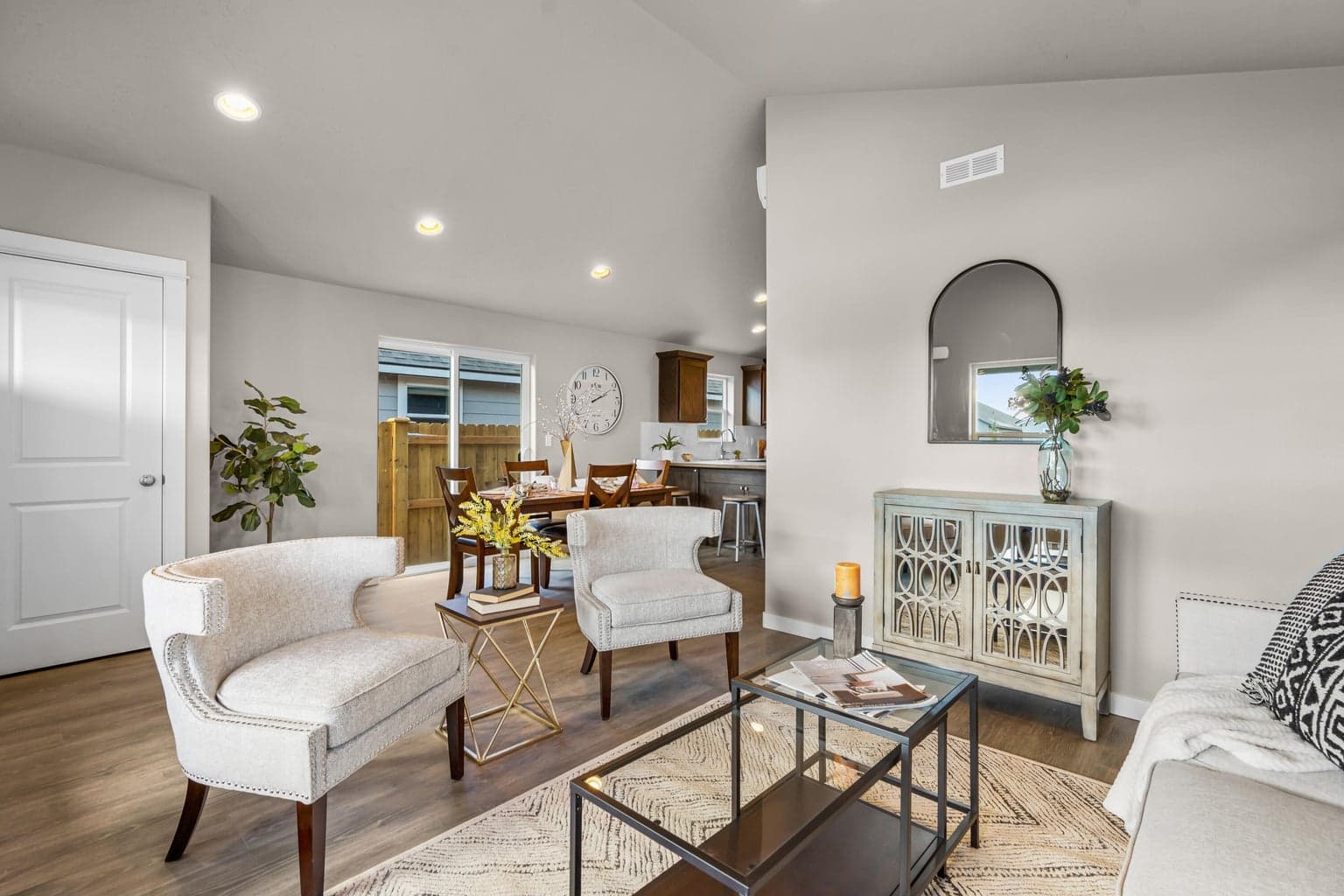 Interior photos are from Hayden Homes marketing materials for similar floorplan. Photos are NOT of subject property. Actual finishes & features may vary.