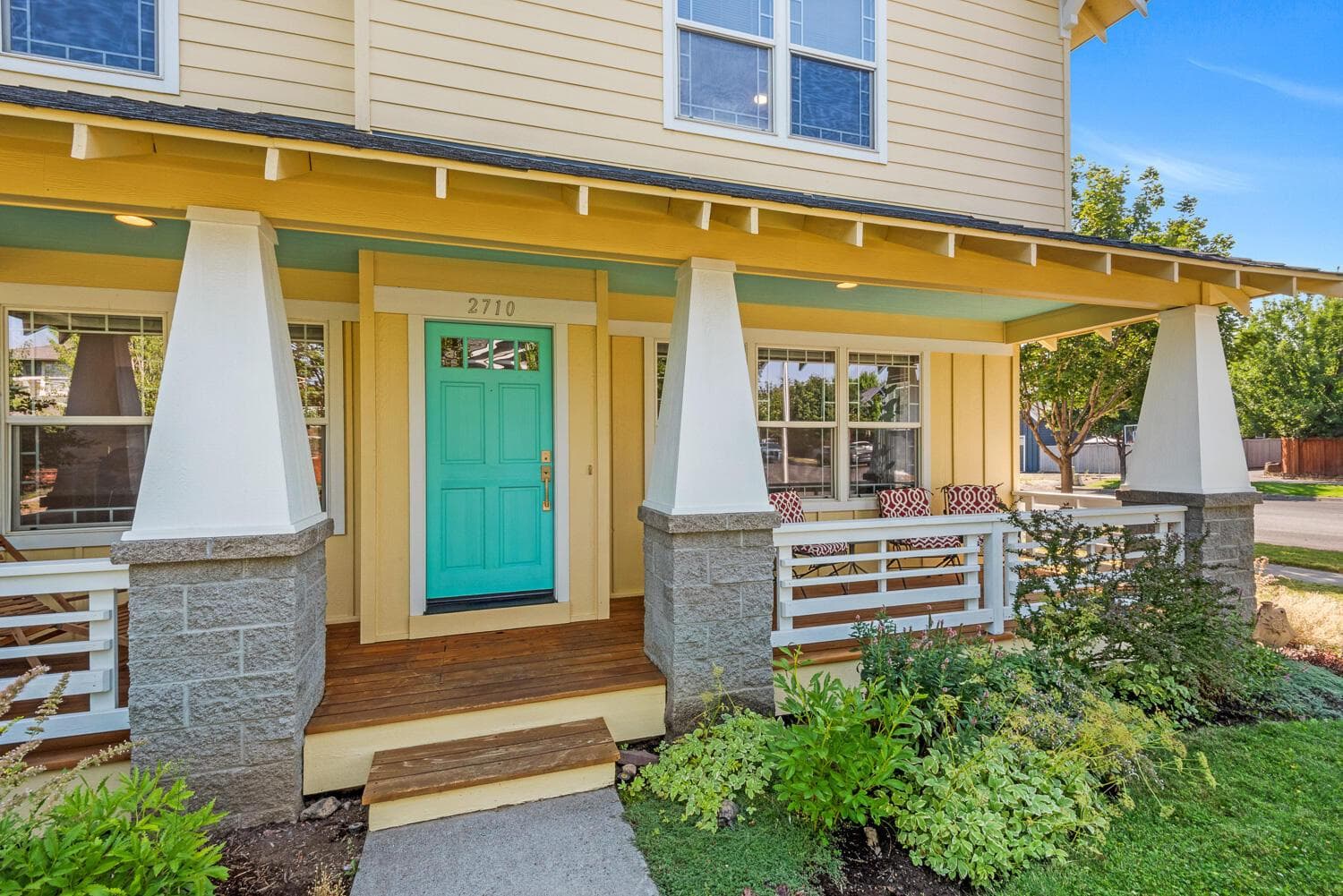 Covered front deck