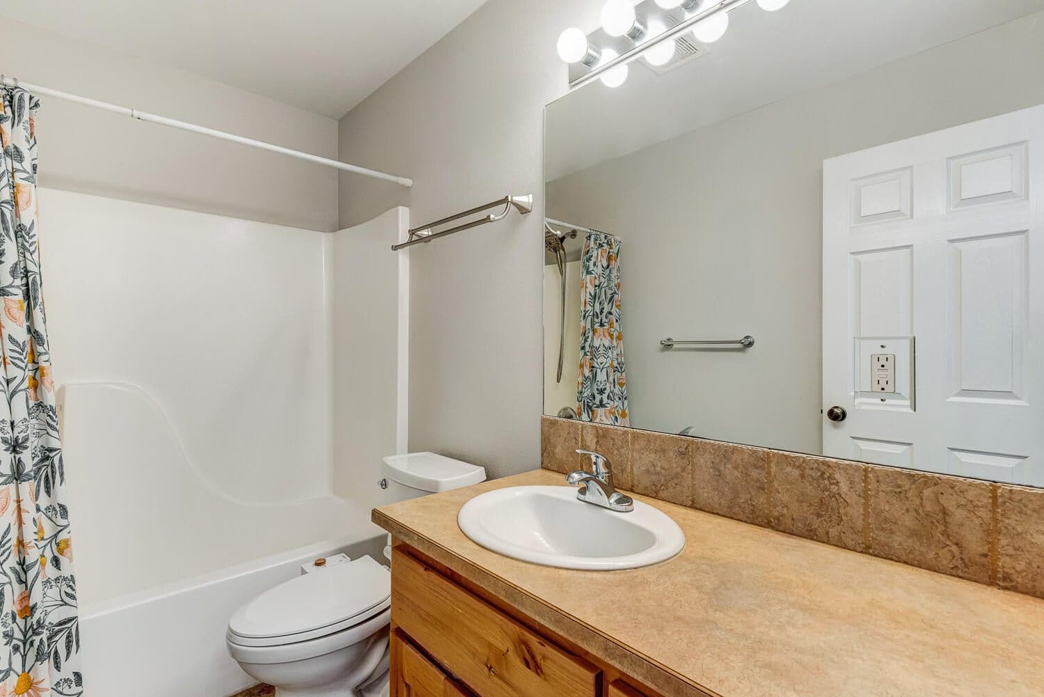 Guest bathroom