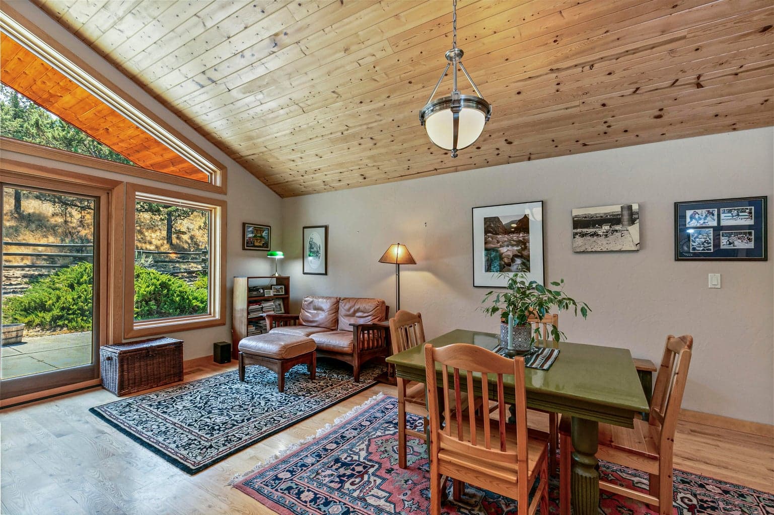 Photo of 4300 SE Paulina Highway 18 of 42