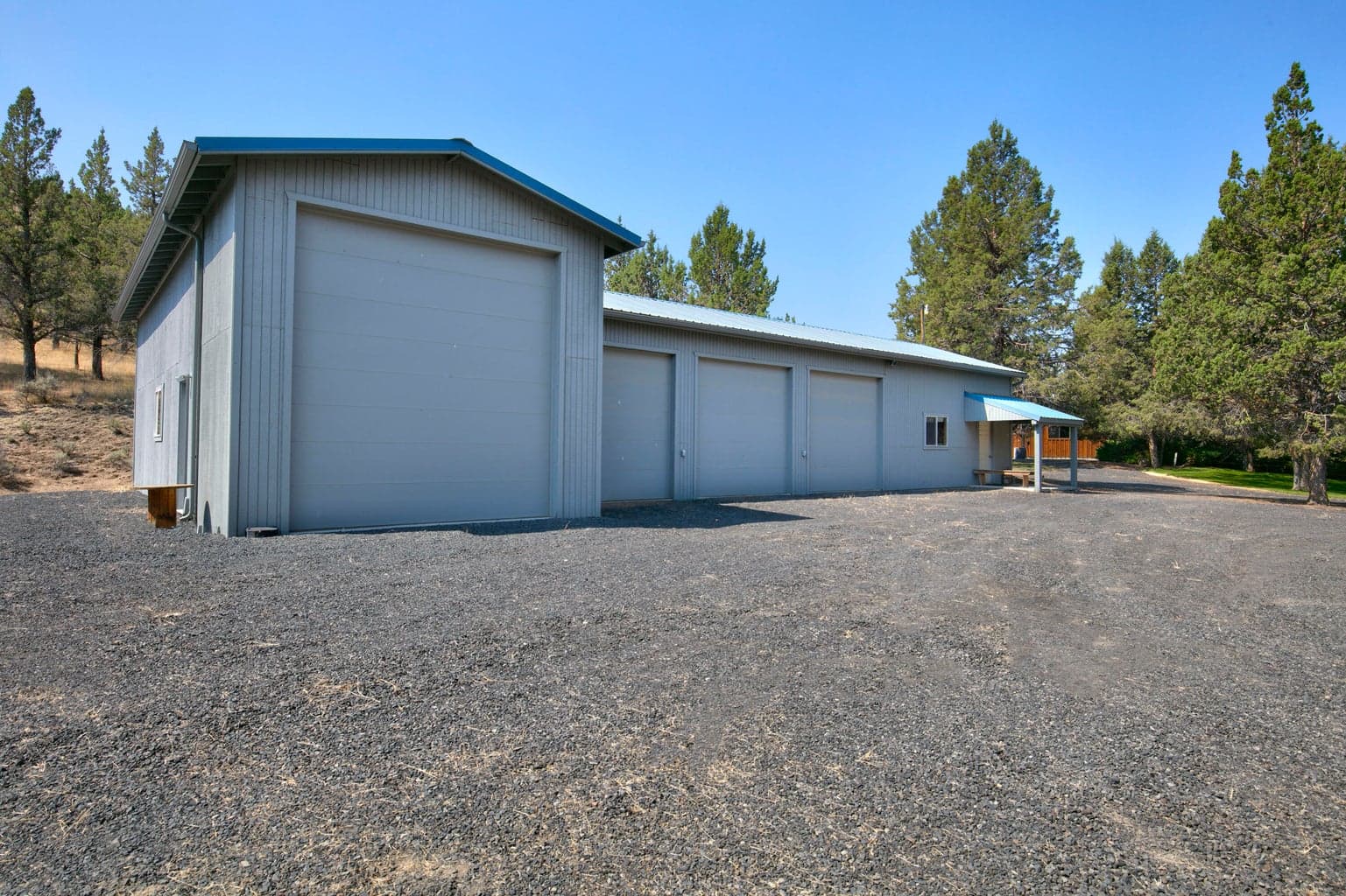 Photo of 4300 SE Paulina Highway 32 of 42