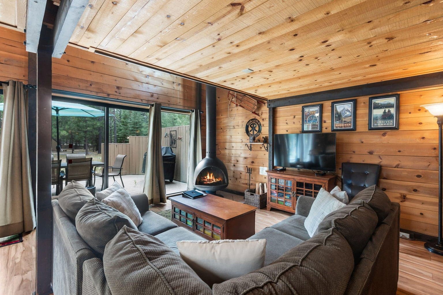 Photo of 17623 Cluster Cabin Lane 4 of 44