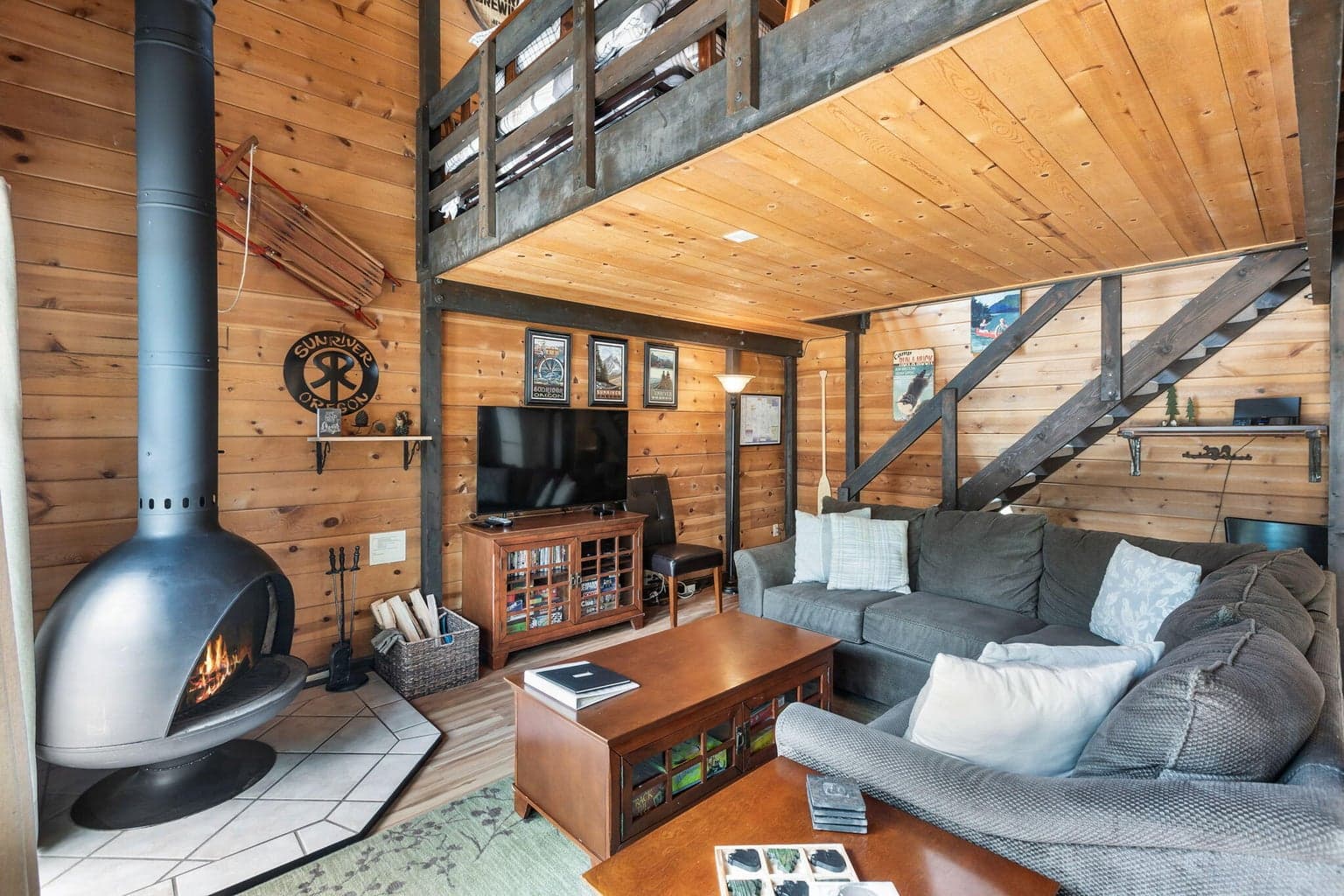Photo of 17623 Cluster Cabin Lane 3 of 44