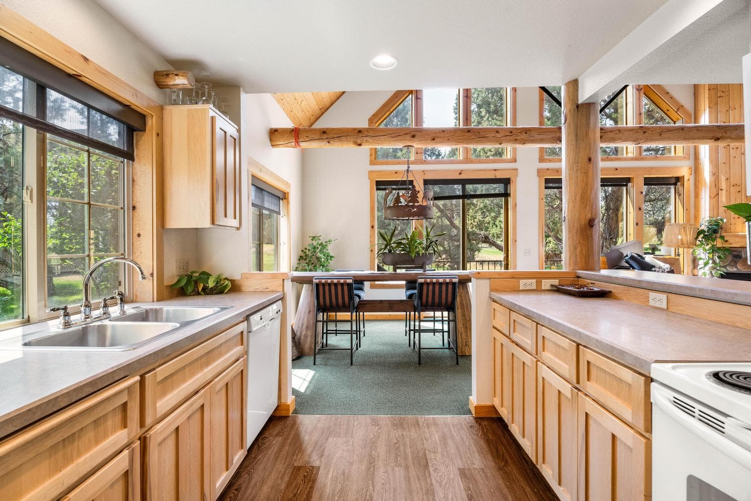 Photo of 8655 Red Wing Lane 12 of 40