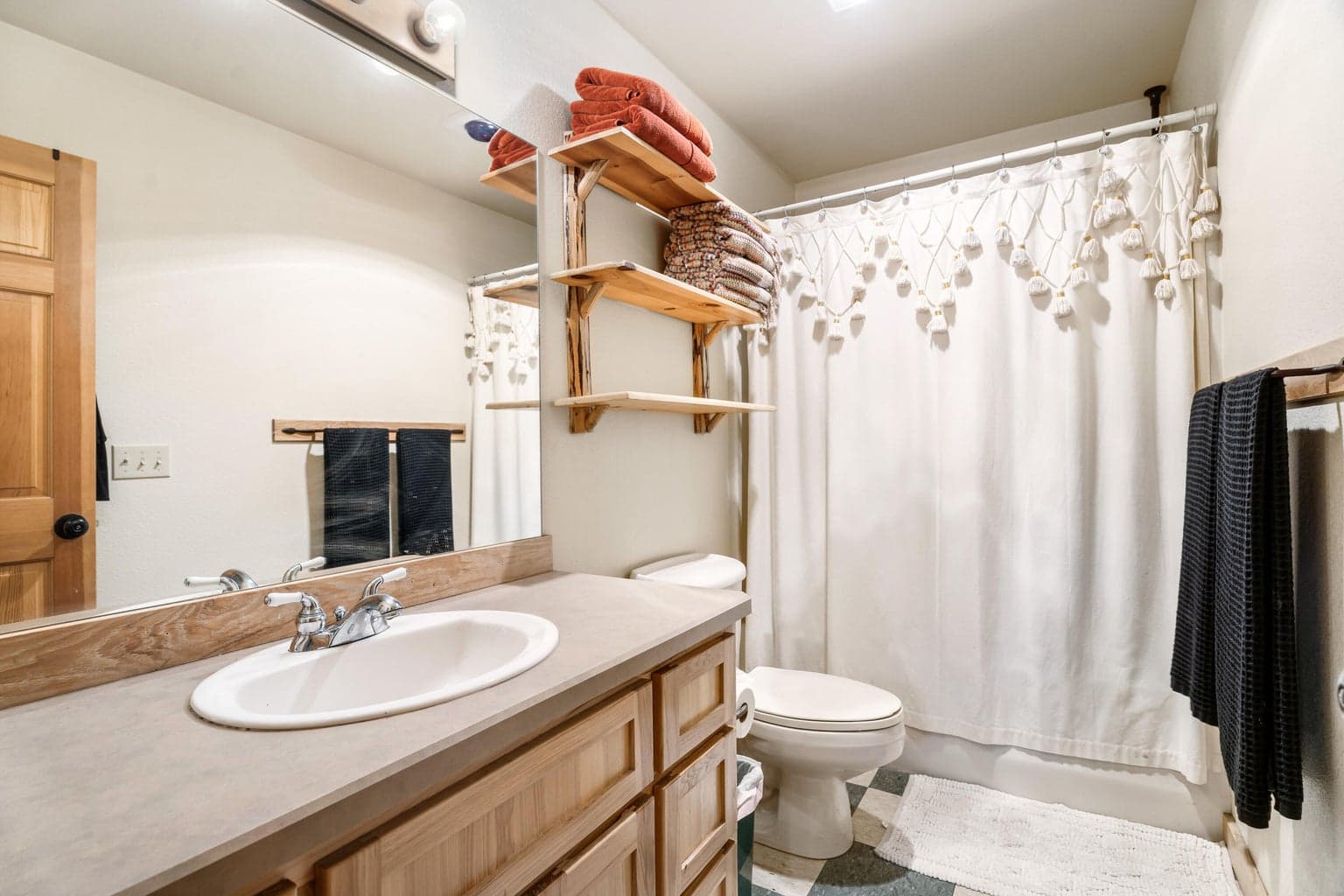 Photo of 8655 Red Wing Lane 16 of 40