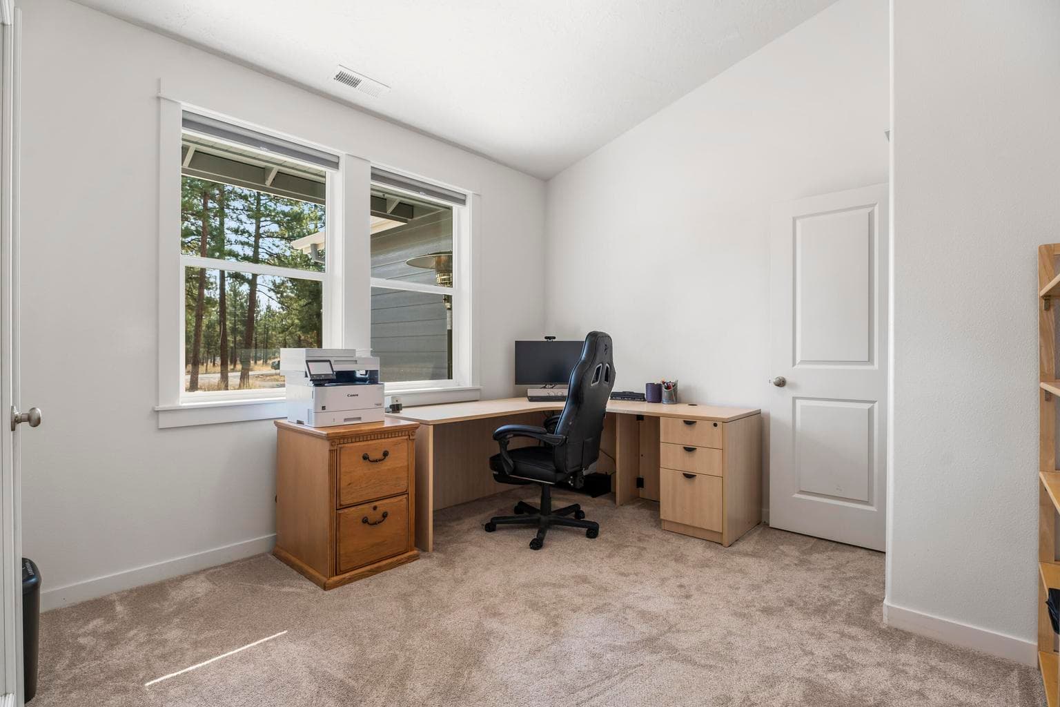 Photo of 70177 Sorrell Drive 9 of 41