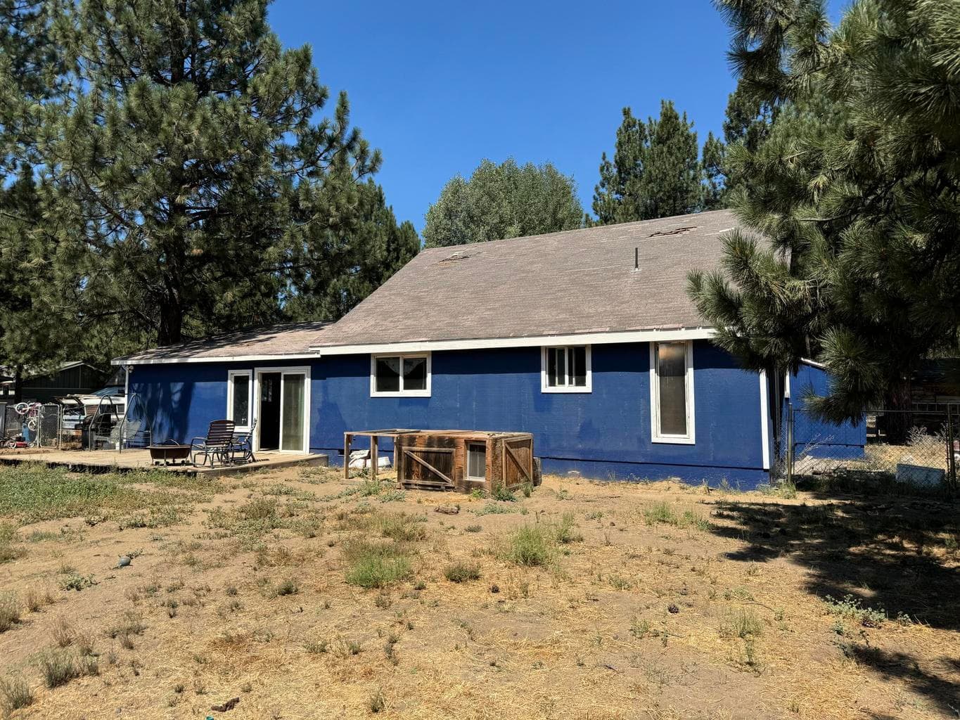 Photo of 15931 Twin Drive 7 of 39