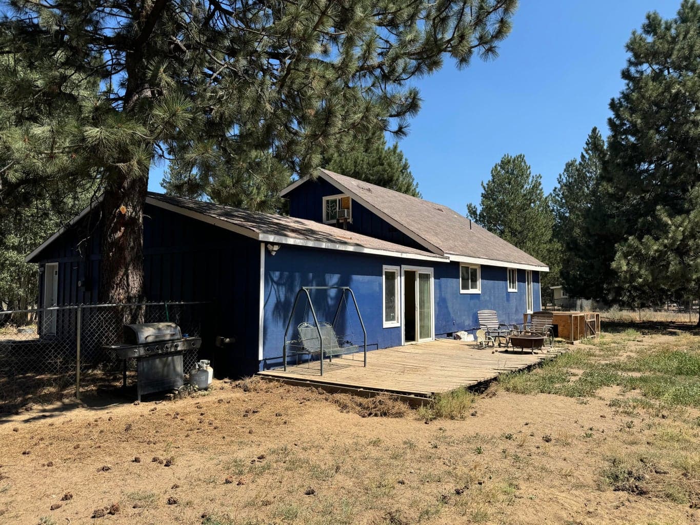 Photo of 15931 Twin Drive 6 of 39