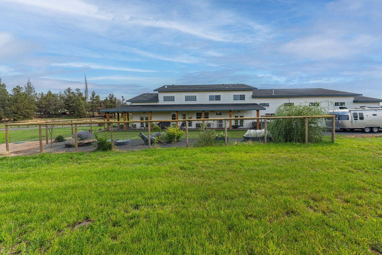 Photo of 2185 SW 55th Street 64 of 82