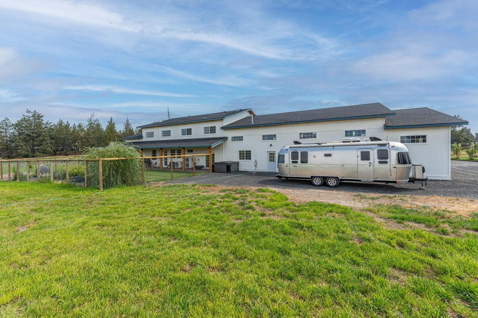 Photo of 2185 SW 55th Street 65 of 82