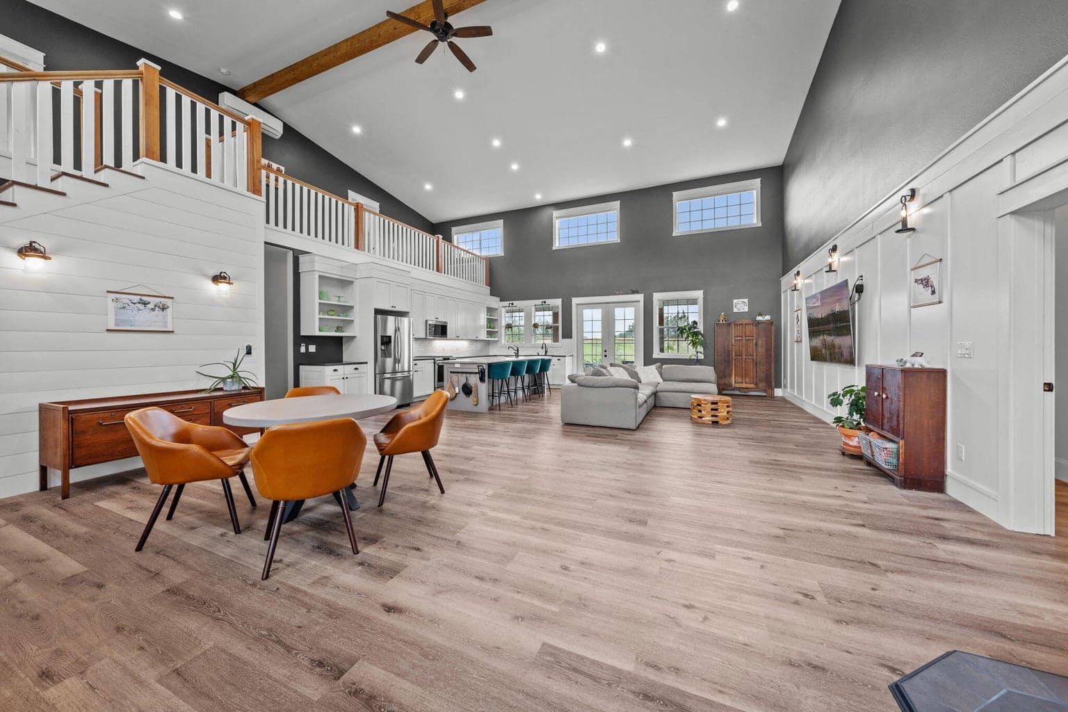 Photo of 2185 55th 2 of 82