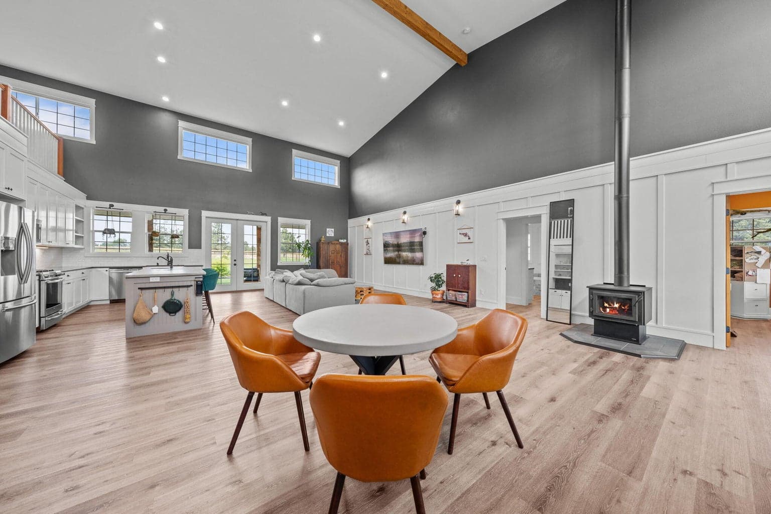 Photo of 2185 55th 3 of 82