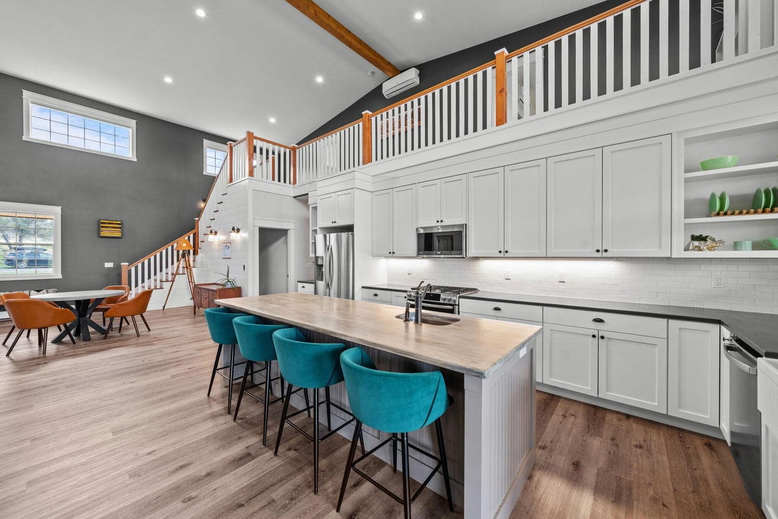Photo of 2185 SW 55th Street 11 of 82