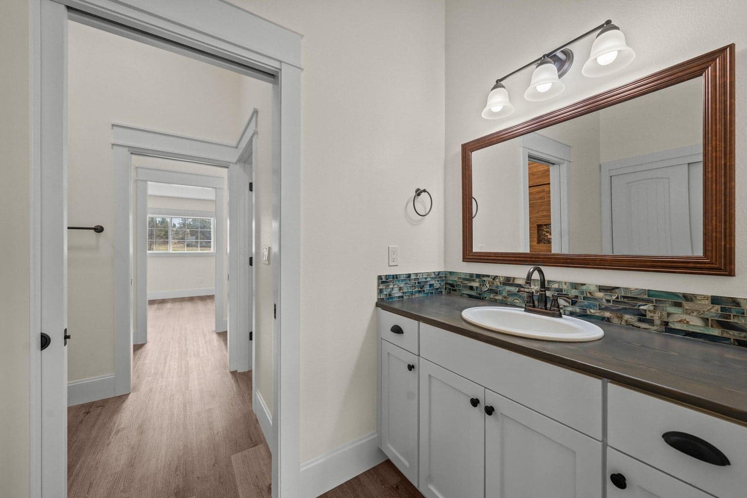 Photo of 2185 SW 55th Street 34 of 82