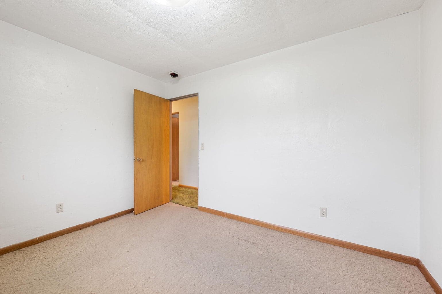 Photo of 1357 SW Indian Avenue 15 of 25