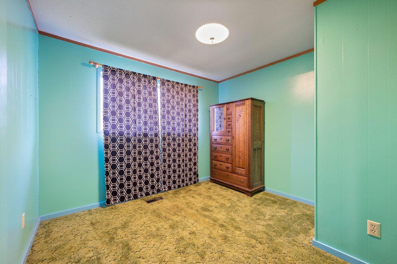 Photo of 1357 SW Indian Avenue 18 of 25