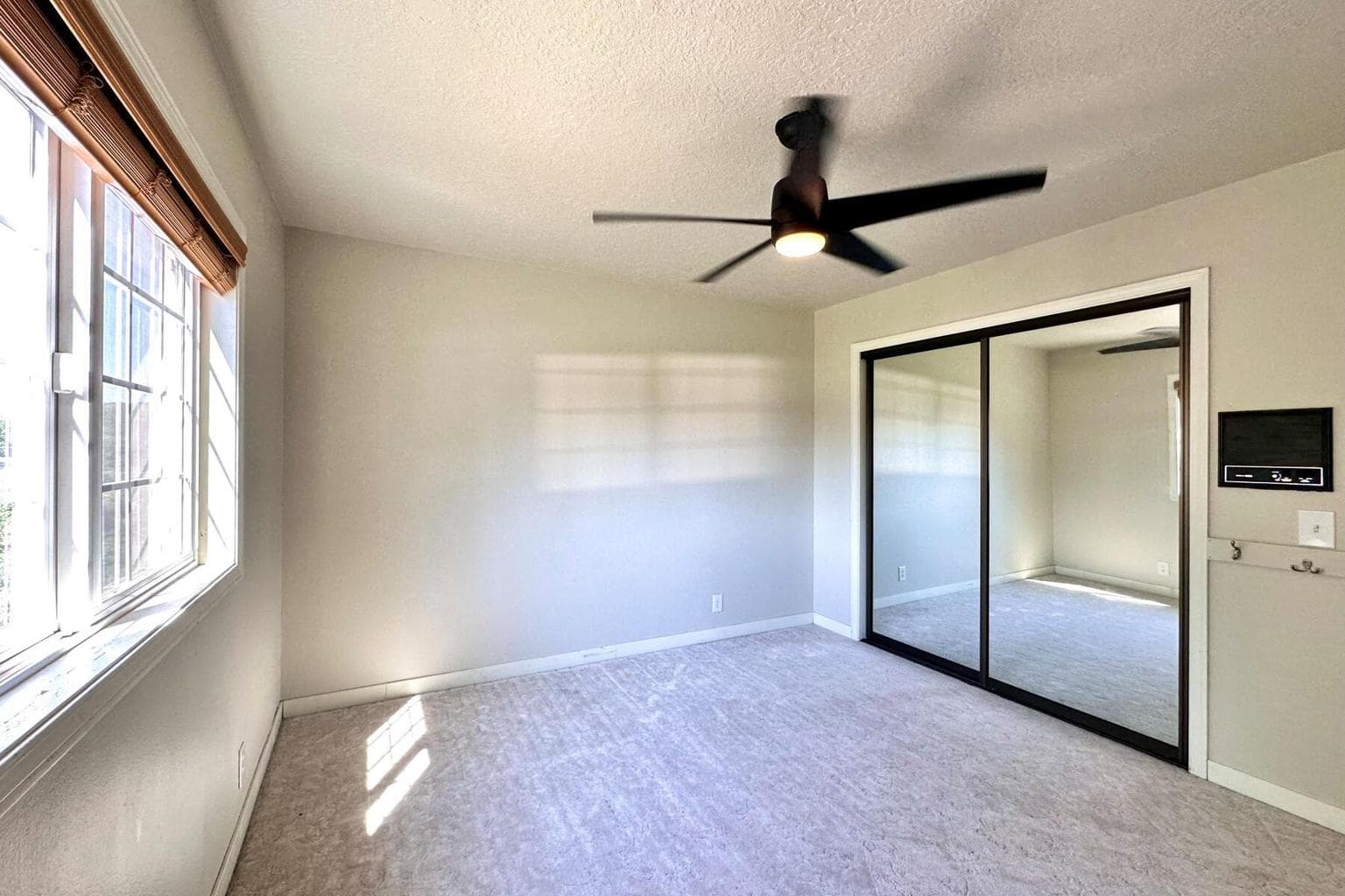 Photo of 2320 NE Quail Valley Lane 24 of 39