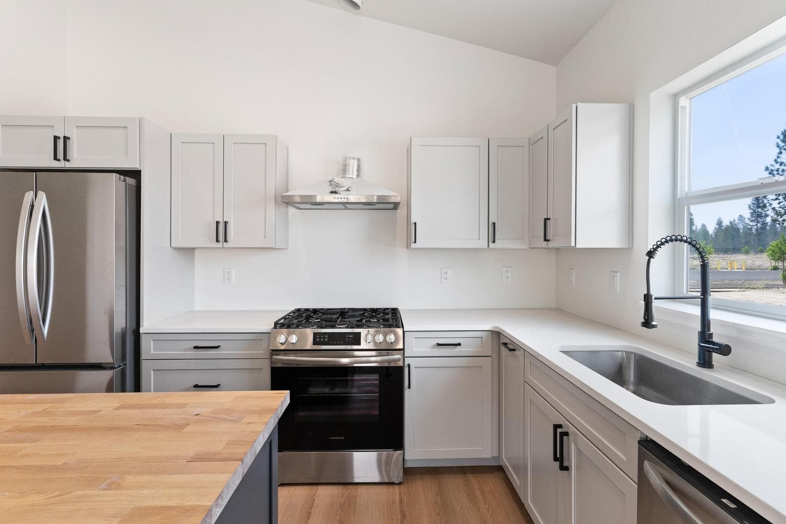 Photo of 51735 Morning Pine Drive 11 of 56
