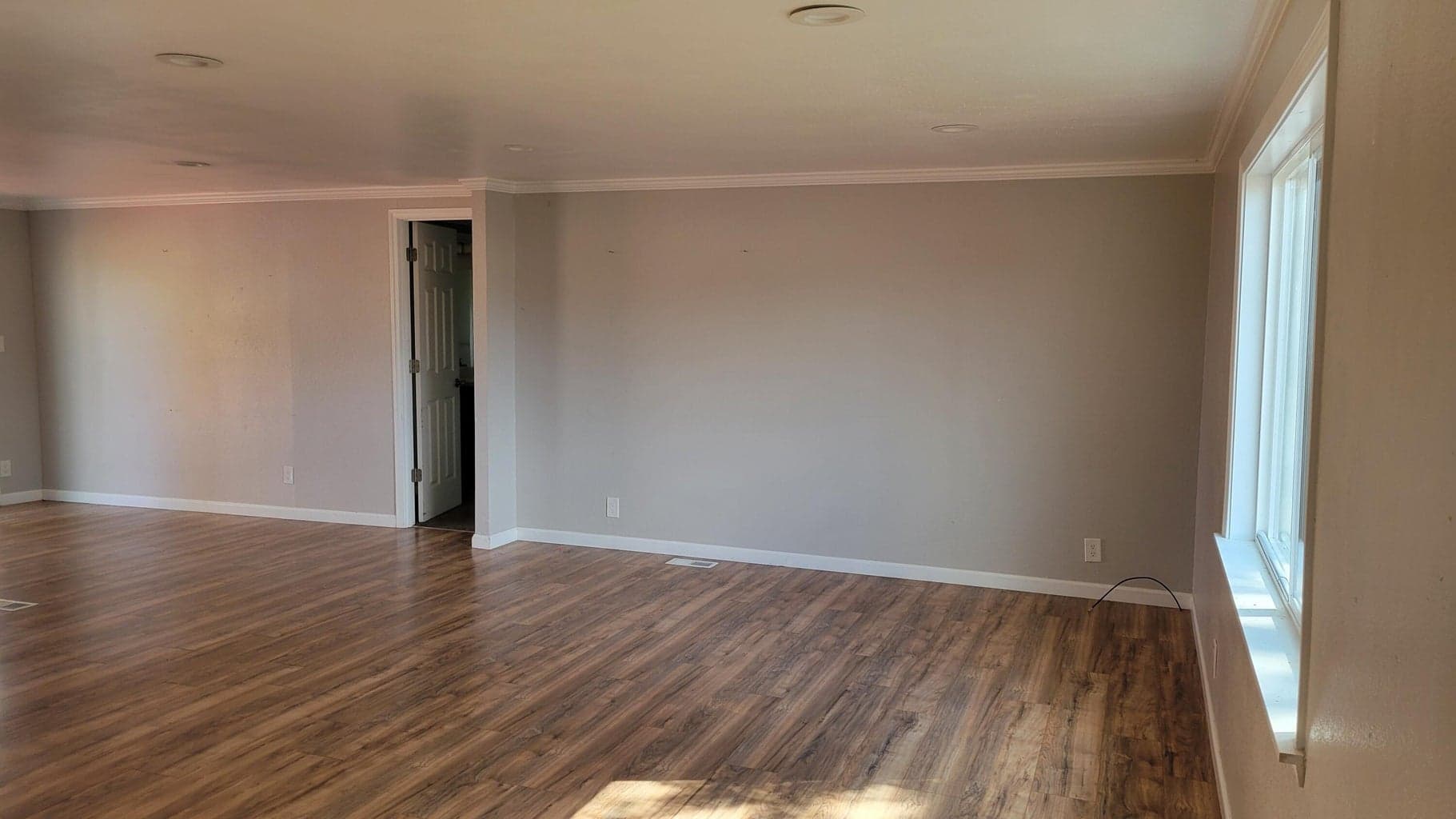 Photo of 5540 Dewitt 3 of 4