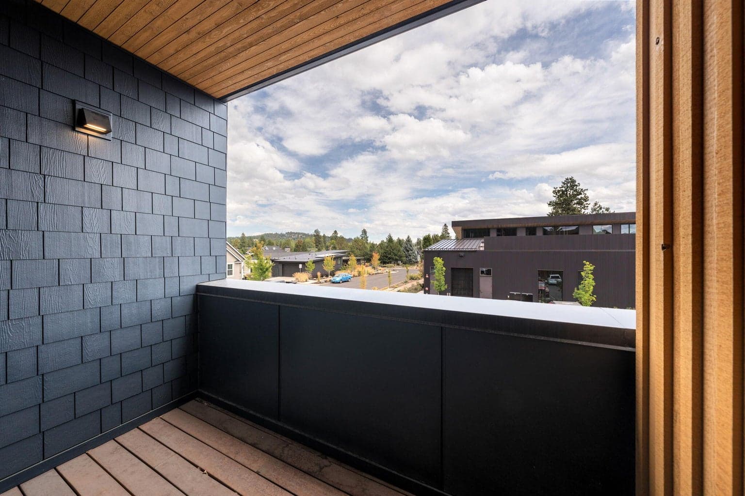 Photo of 2745 NW Ordway Avenue 12 of 20