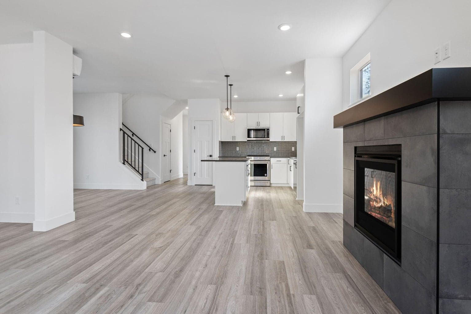 Photo of 955 W Linda Avenue 9 of 31
