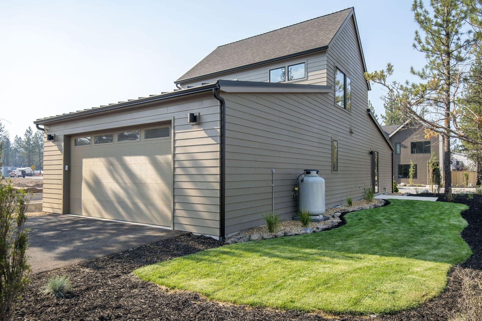 Photo of 955 W Linda Avenue 27 of 31