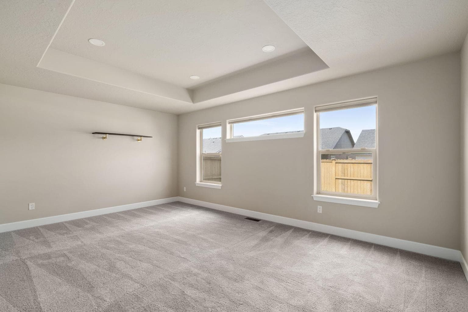 Photo of 2371 NW Teak Avenue 14 of 34