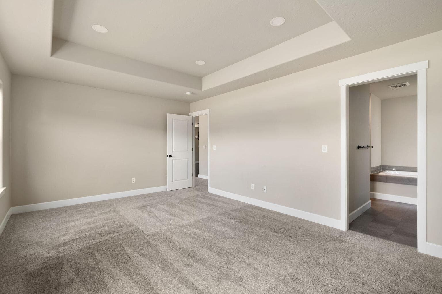 Photo of 2371 NW Teak Avenue 16 of 34