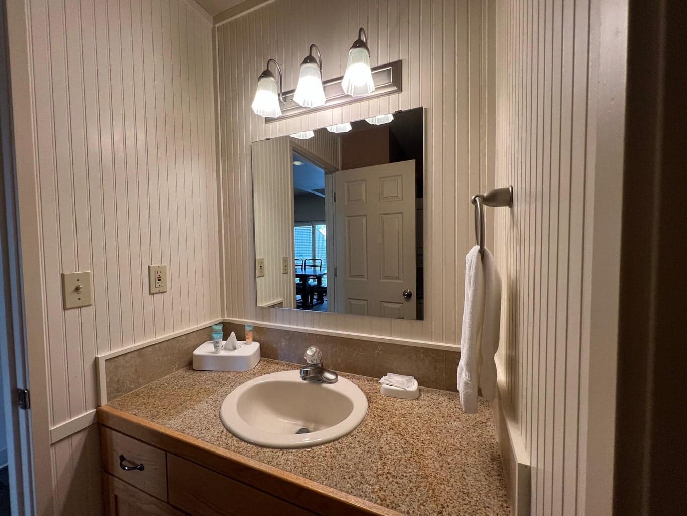 Photo of 1850 Redtail Hawk Drive 25 of 36
