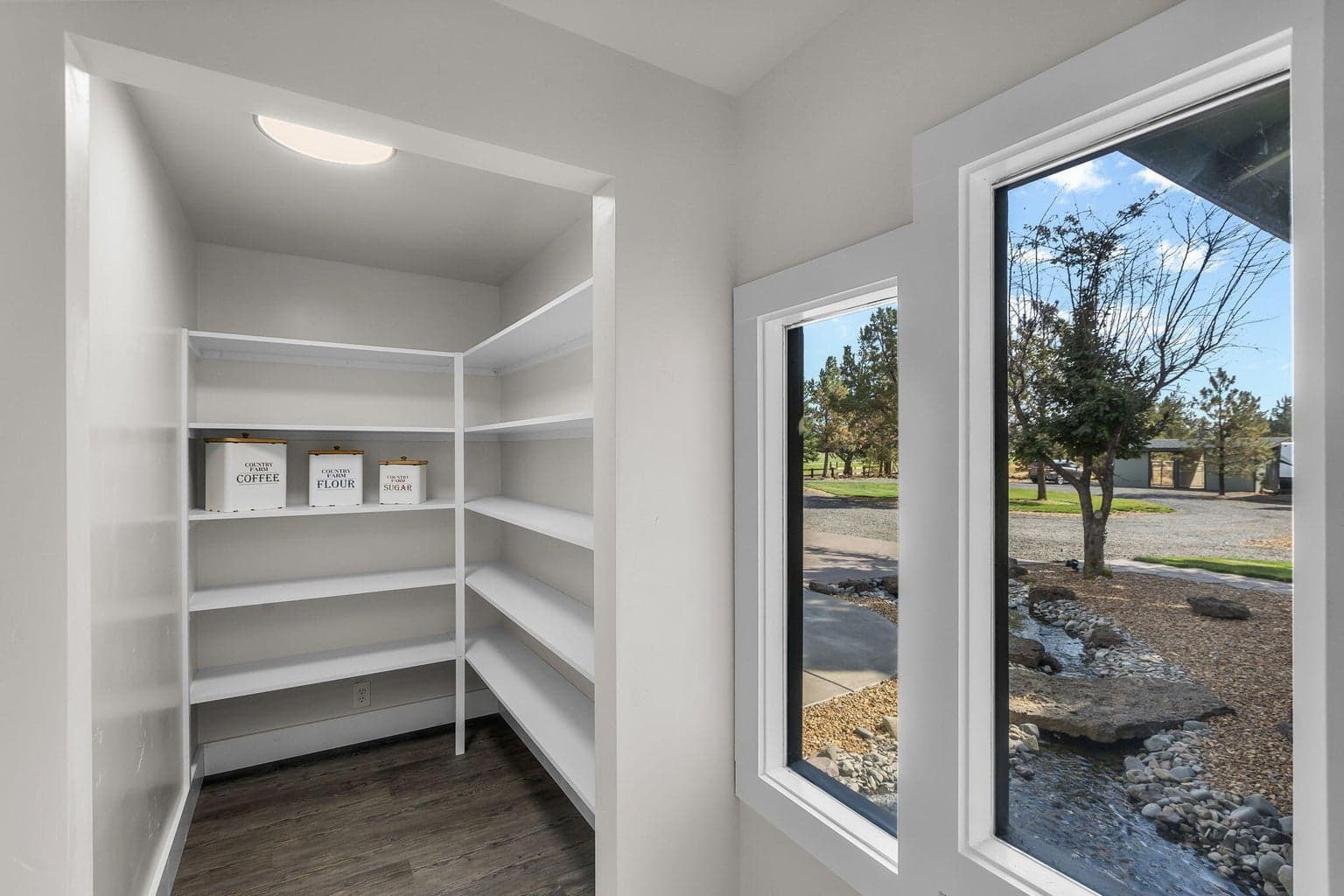 Photo of 5250 SW Metolius Avenue 16 of 85