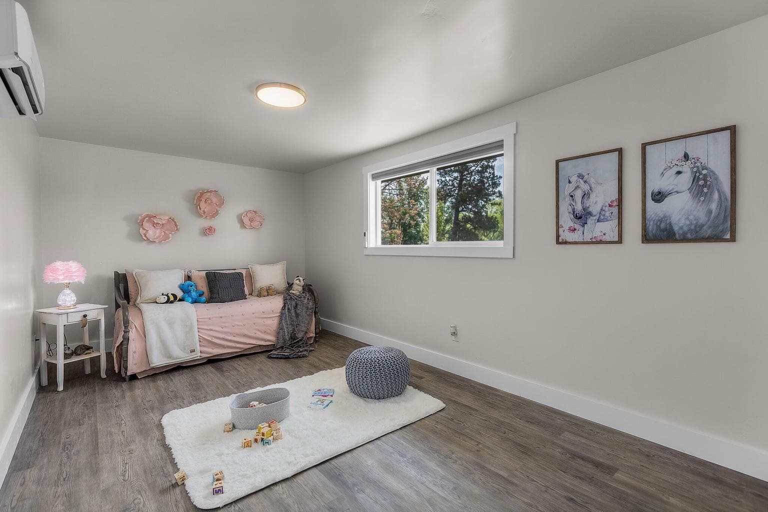 Photo of 5250 SW Metolius Avenue 24 of 85