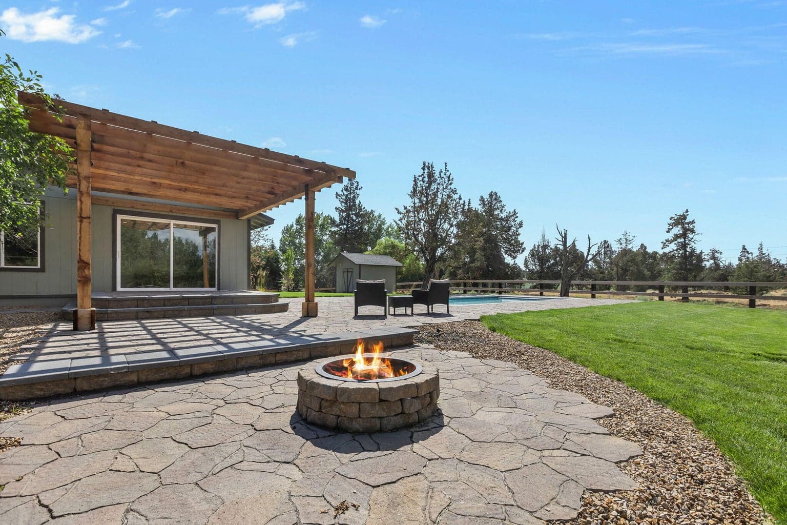 Photo of 5250 SW Metolius Avenue 34 of 85