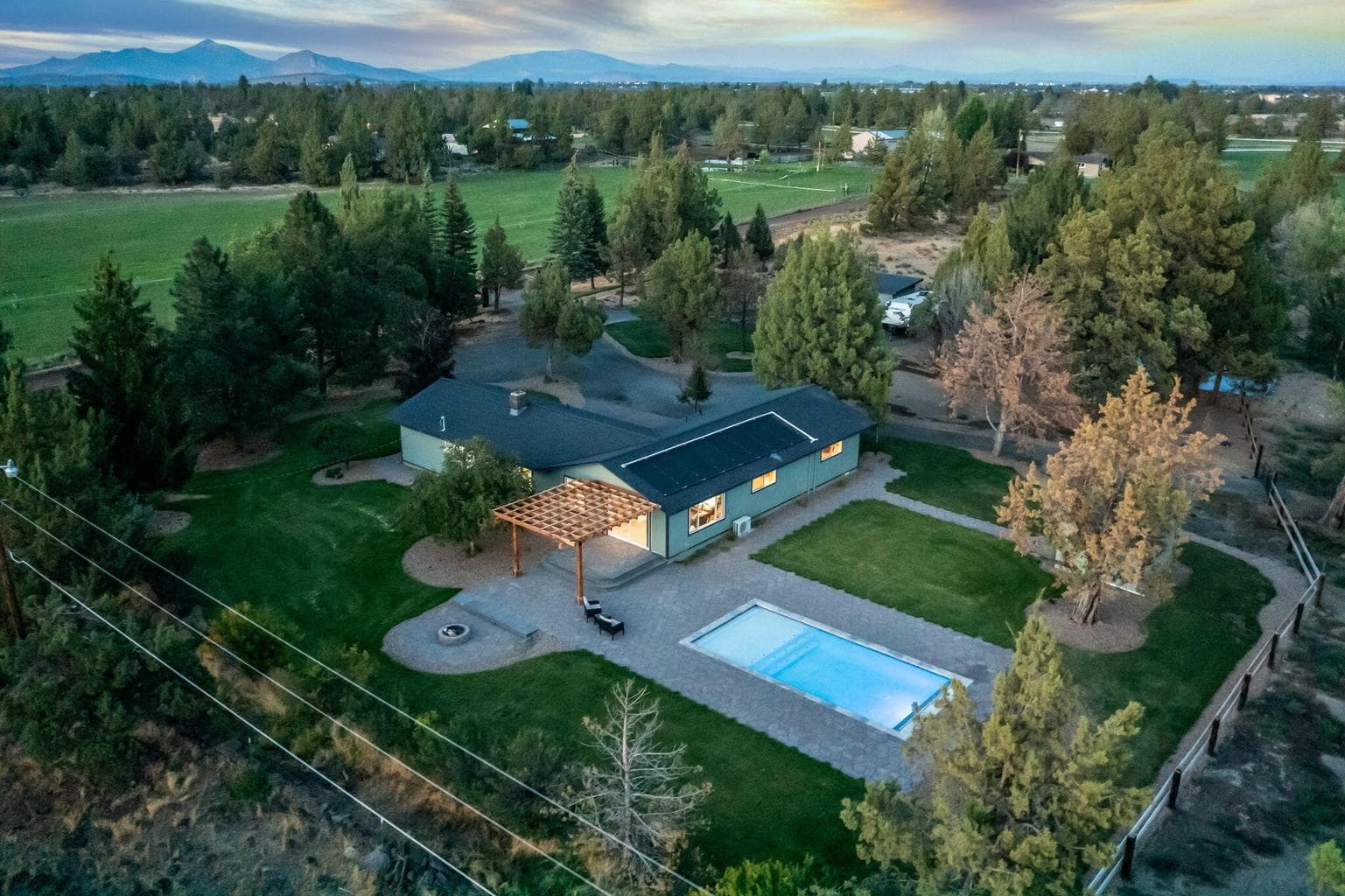 Photo of 5250 Metolius 1 of 85