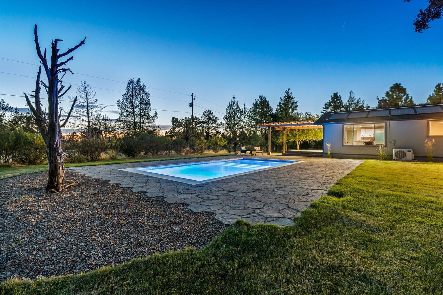 Photo of 5250 SW Metolius Avenue 83 of 85