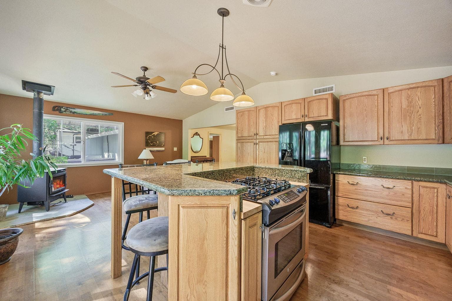 Photo of 291 Pyle Drive 4 of 48