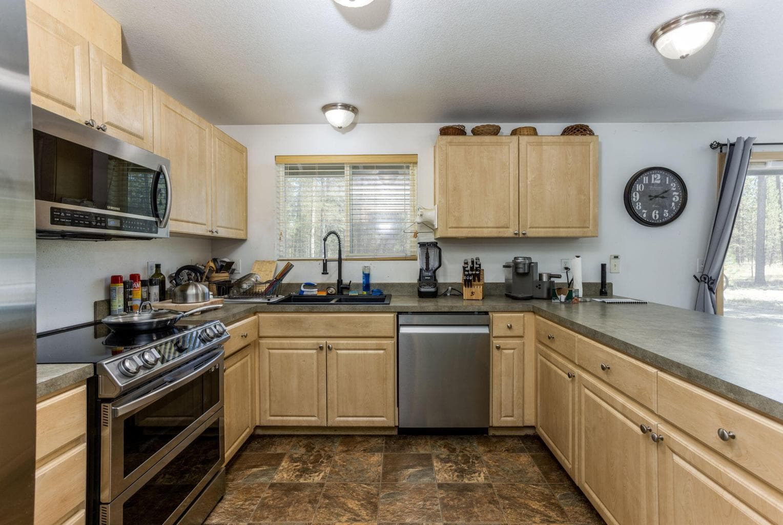 Photo of 16320 Paulina View Road 12 of 38