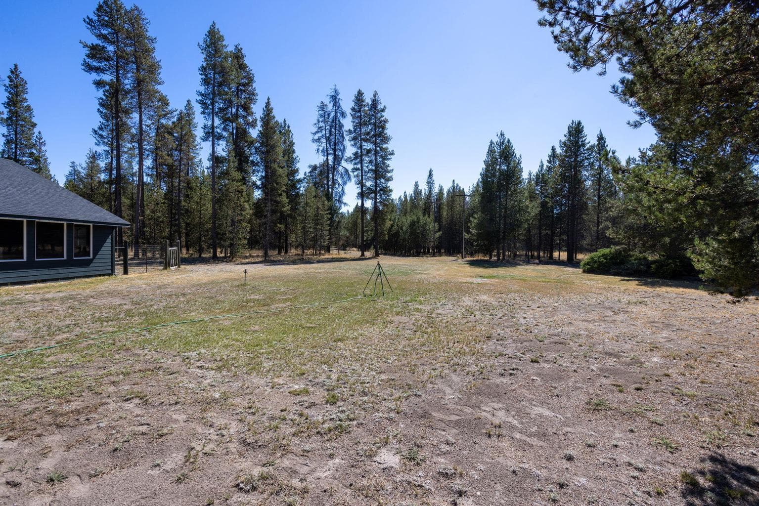 Photo of 16320 Paulina View Road 25 of 38