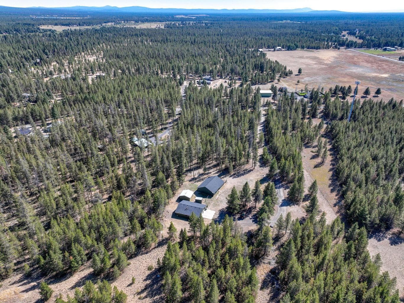 Photo of 16320 Paulina View Road 3 of 38